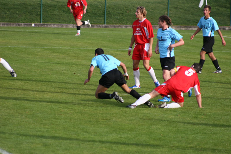 gal/08. Spieltag- SV Reischach-Rasen/2006-10-24 - SVR gg. Rasen-Antholz 122.jpg